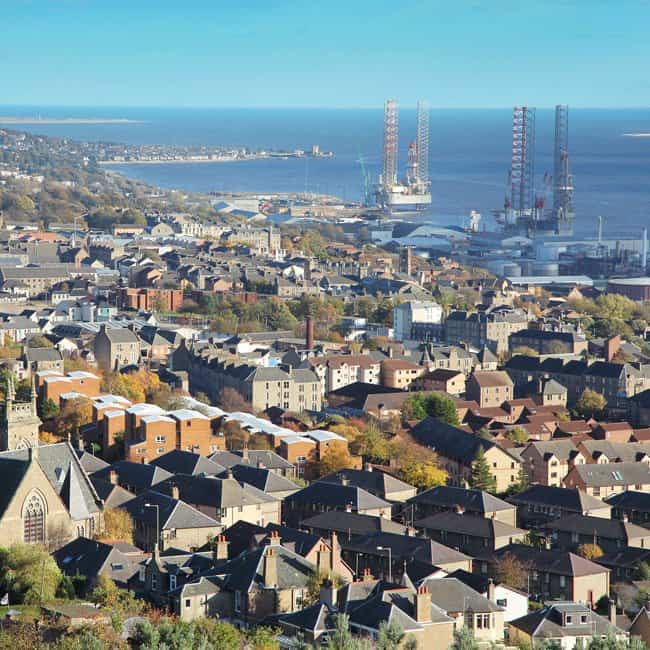 An elevated view over the city of Dundee