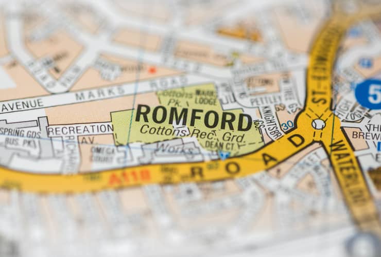 A detailed London road map with Romford at its centre