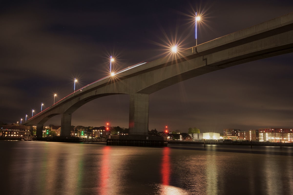 The Itchen Bridge in Southampton at night